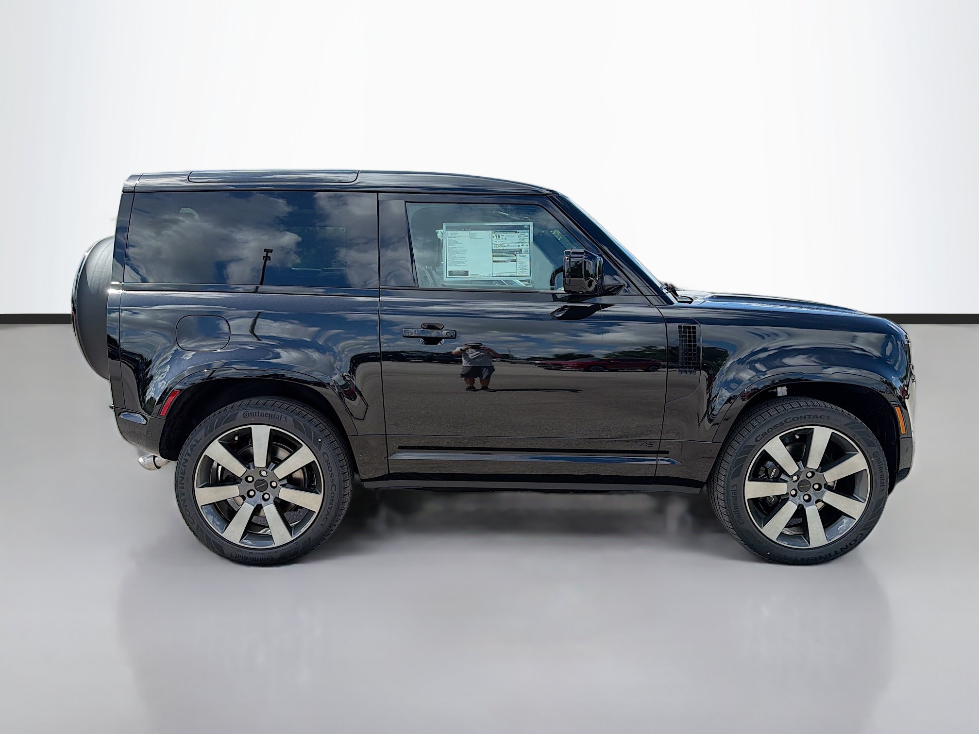 New 2026 Land Rover Defender 90 V8 AWD/4WD image 6