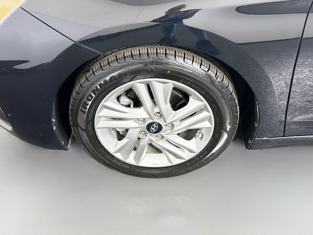 Used 2019 Hyundai Elantra Value Edition FWD image 37
