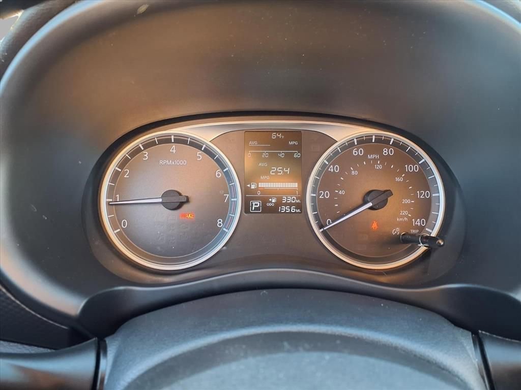 Used 2025 Nissan Kicks Play S image 16