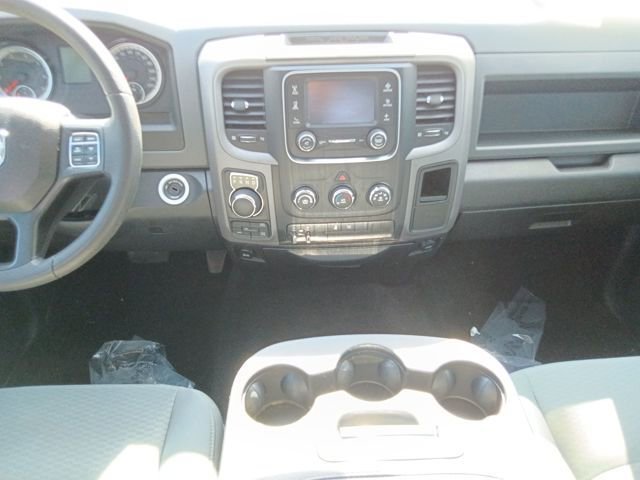 Used 2017 RAM 1500 Express w/ Express Value Package image 23