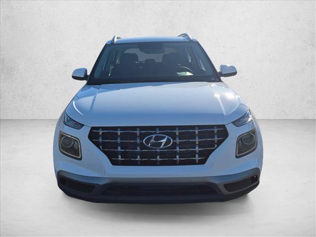 New 2026 Hyundai Venue SEL FWD image 2