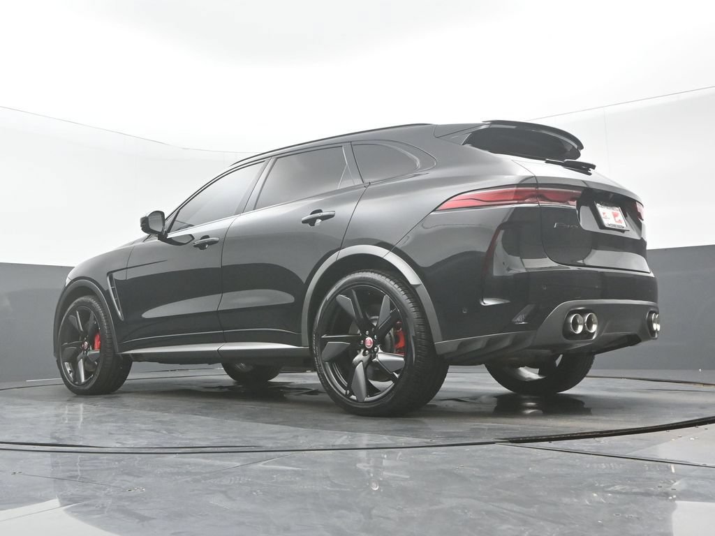 Used 2021 Jaguar F-PACE SVR AWD/4WD image 11