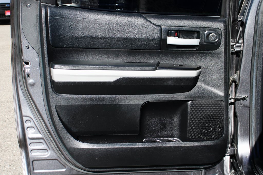 Used 2019 Toyota Tundra SR5 image 31
