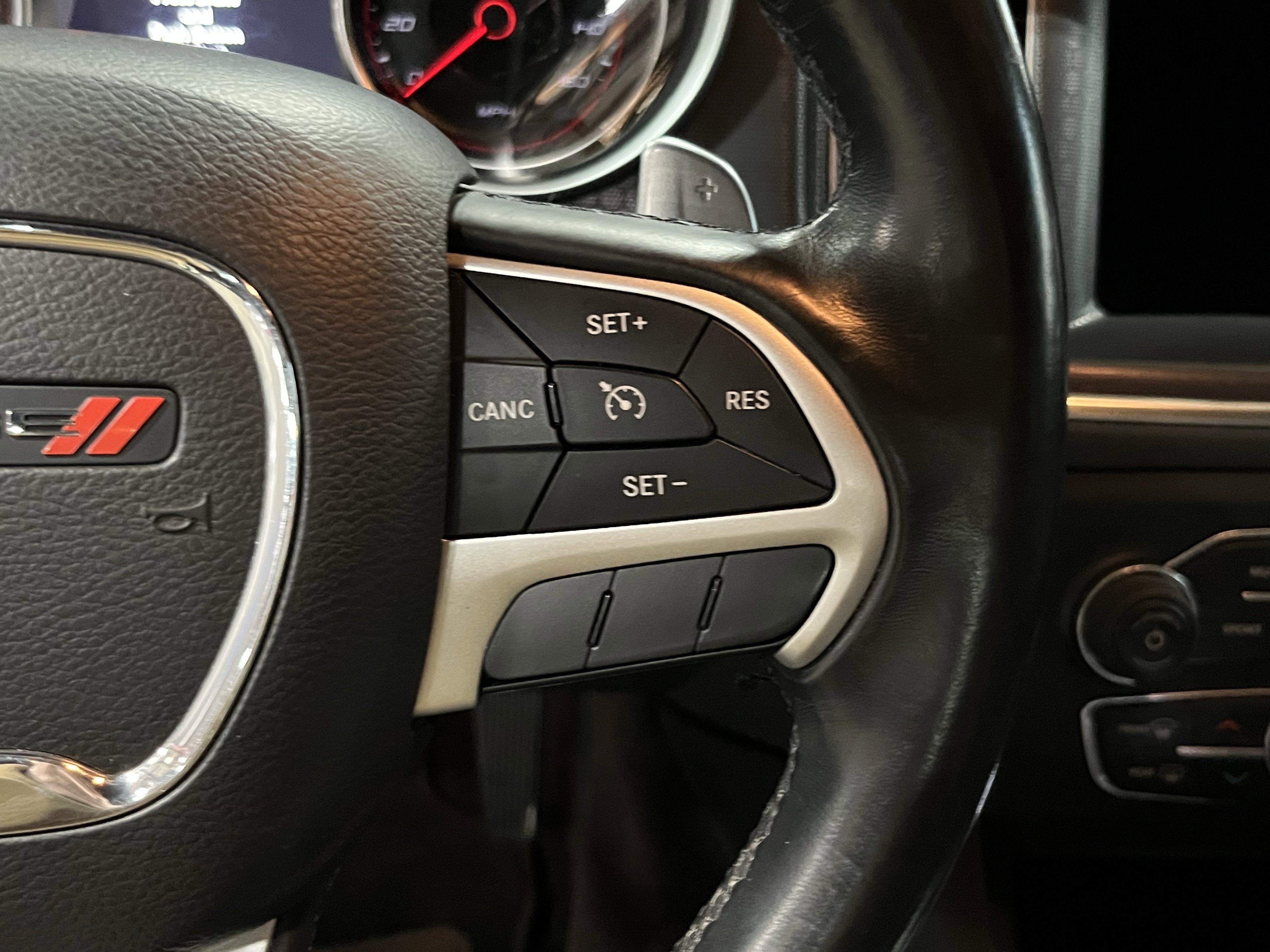 Used 2017 Dodge Charger R/T image 19