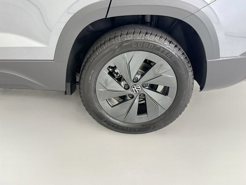 New 2026 Volkswagen Taos S FWD image 29