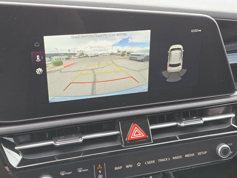 New 2026 Kia Niro EX FWD image 13