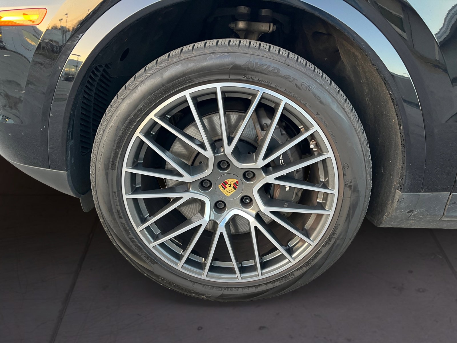 Used 2021 Porsche Cayenne image 18