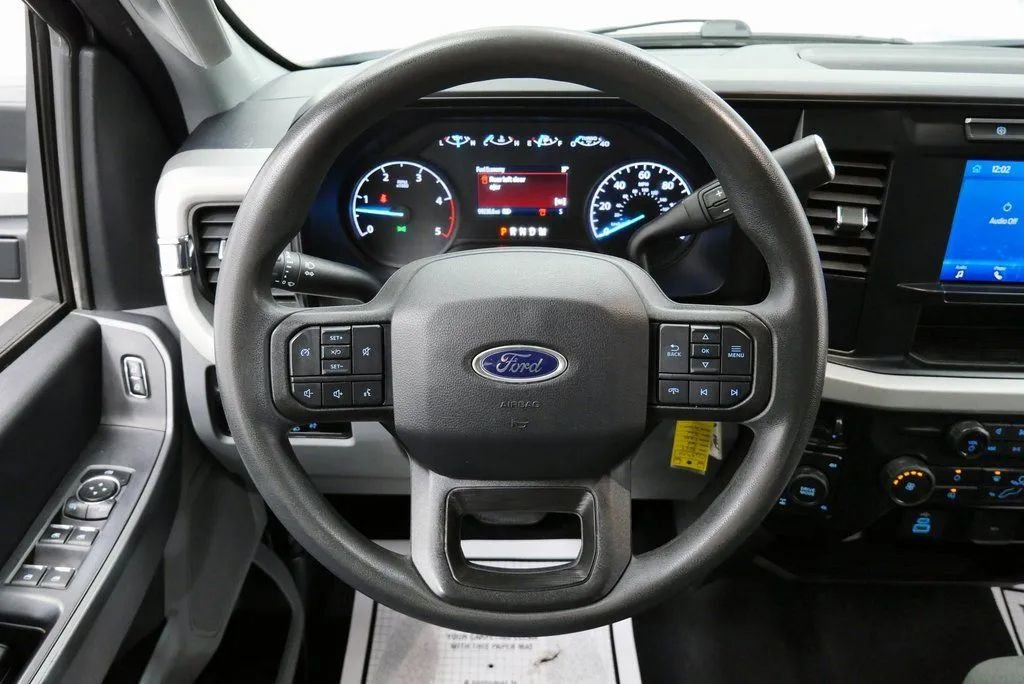 Used 2023 Ford F350 XLT image 23