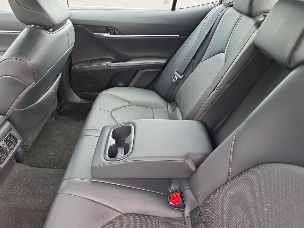 Used 2023 Toyota Camry XSE FWD image 18