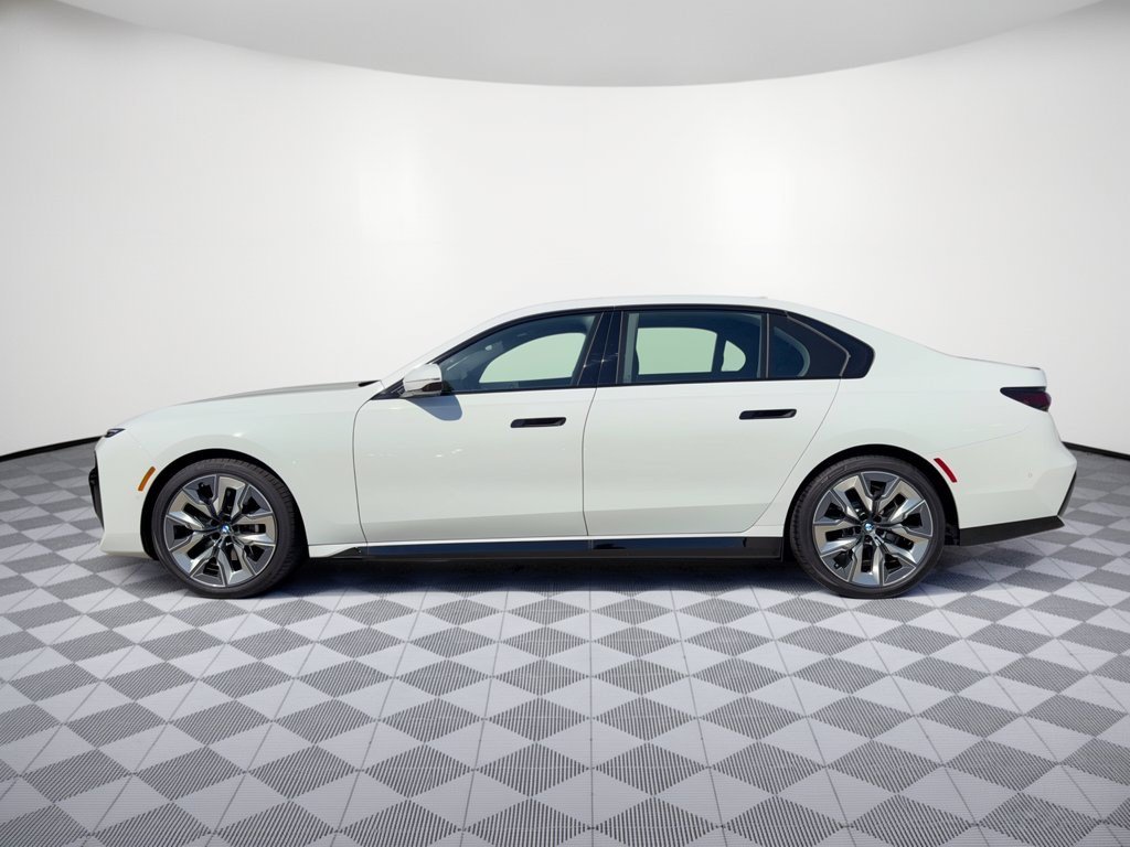 New 2026 BMW i7 xDrive60 AWD/4WD image 2