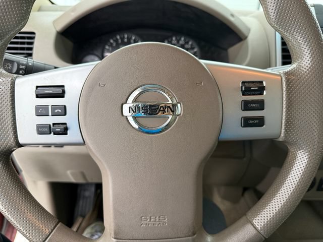 Used 2014 Nissan Frontier SV RWD image 8
