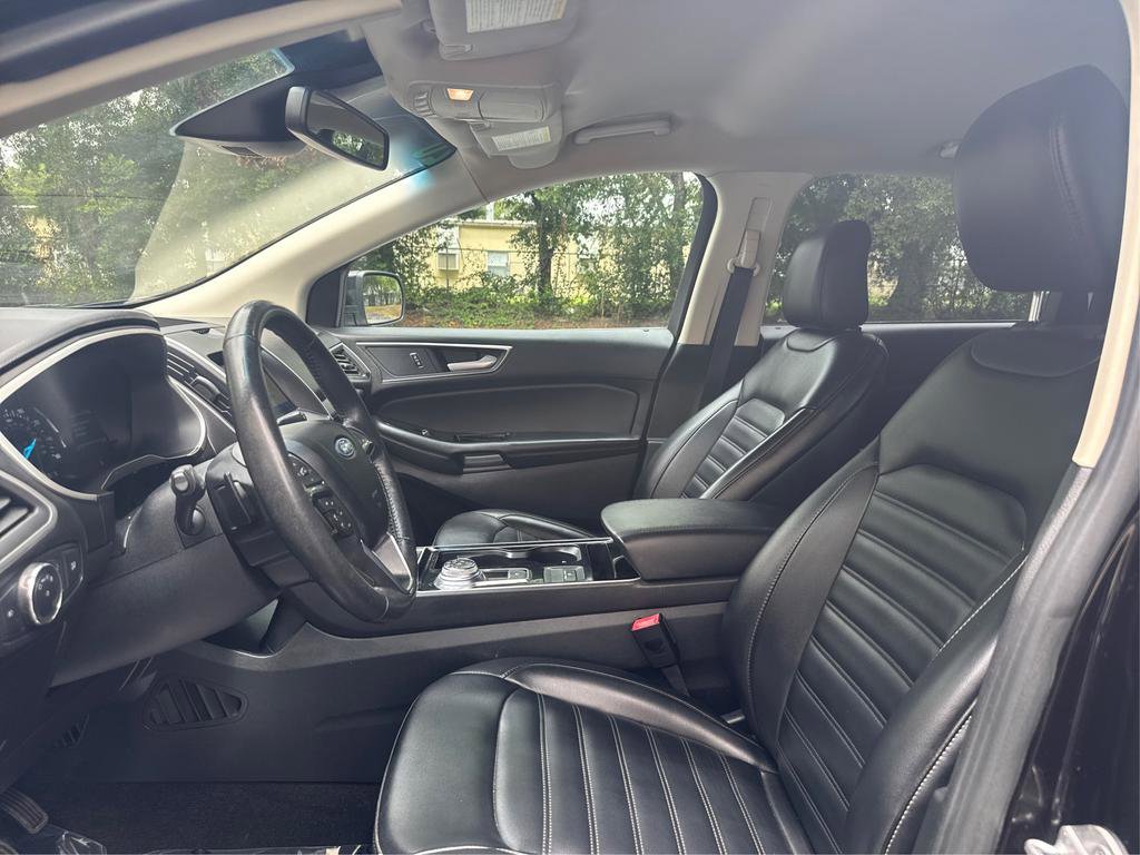 Used 2020 Ford Edge SEL image 9
