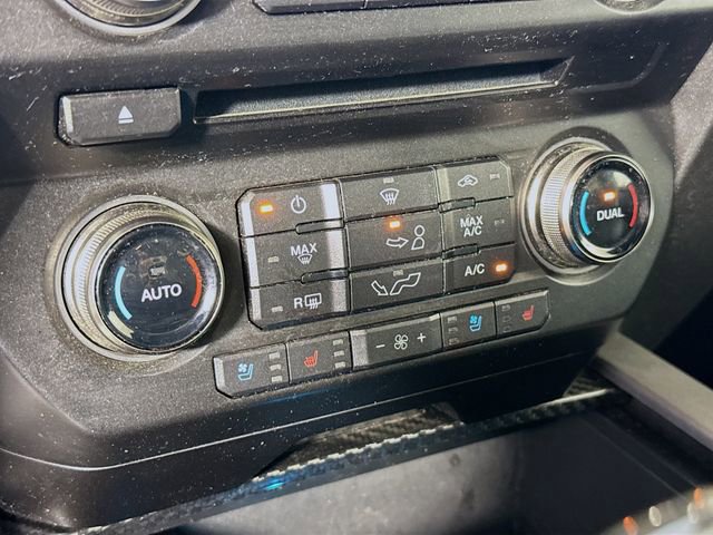 Used 2018 Ford F150 Raptor w/ Equipment Group 802A Luxury image 17