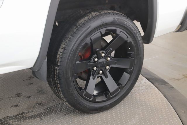 Used 2018 GMC Sierra 1500 SLE w/ Elevation Edition image 14