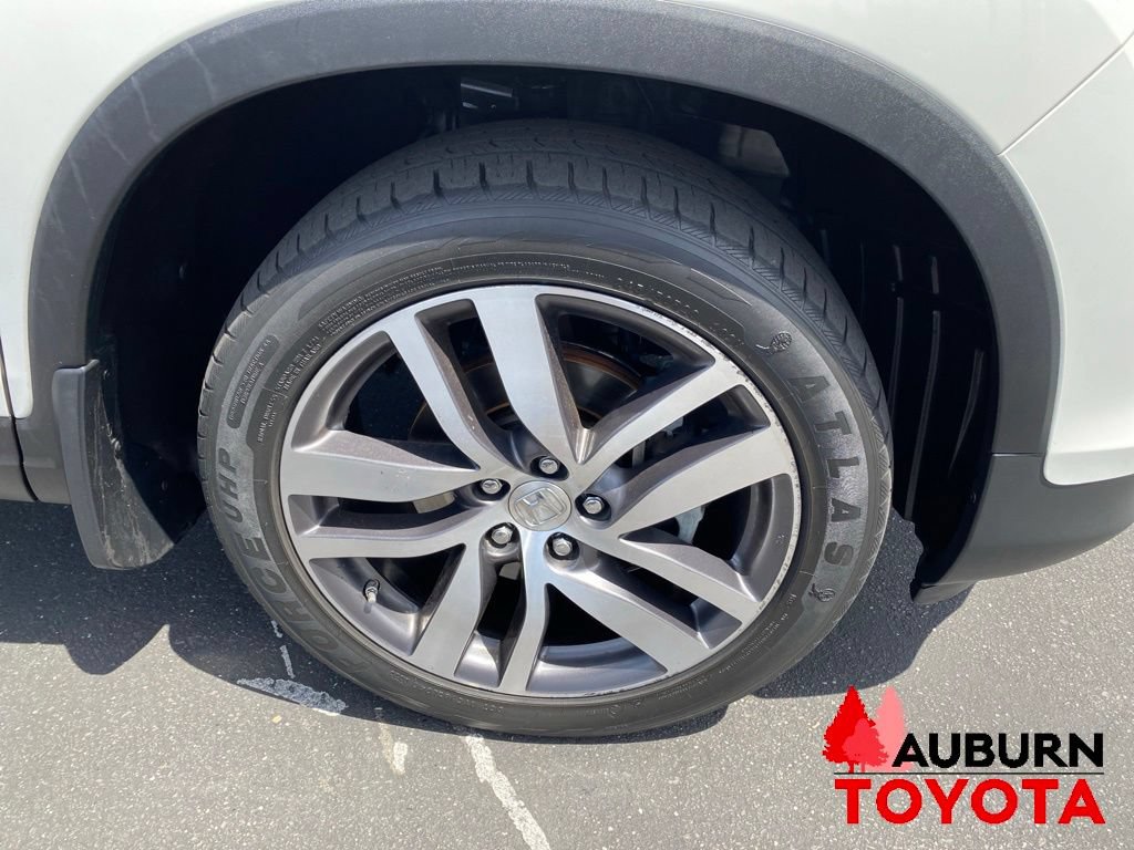 Used 2018 Honda Pilot Touring image 10