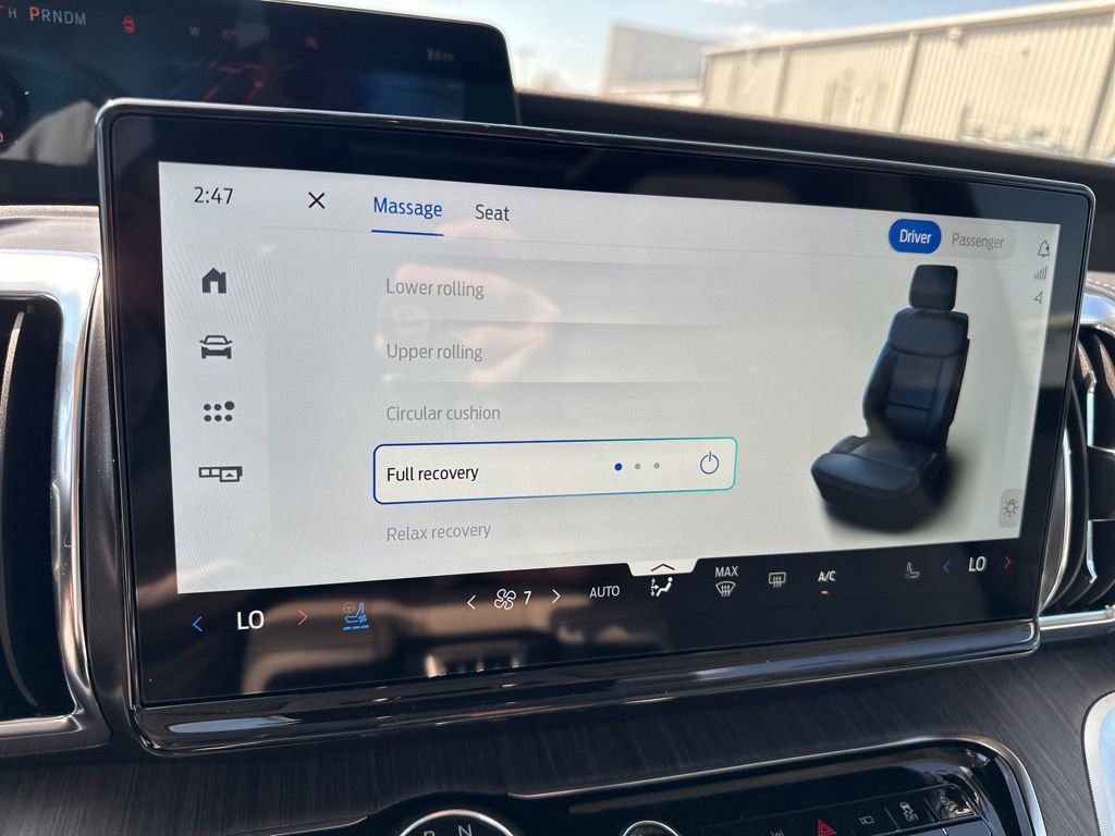 New 2025 Ford Expedition Platinum w/ Platinum Ultimate Package image 29