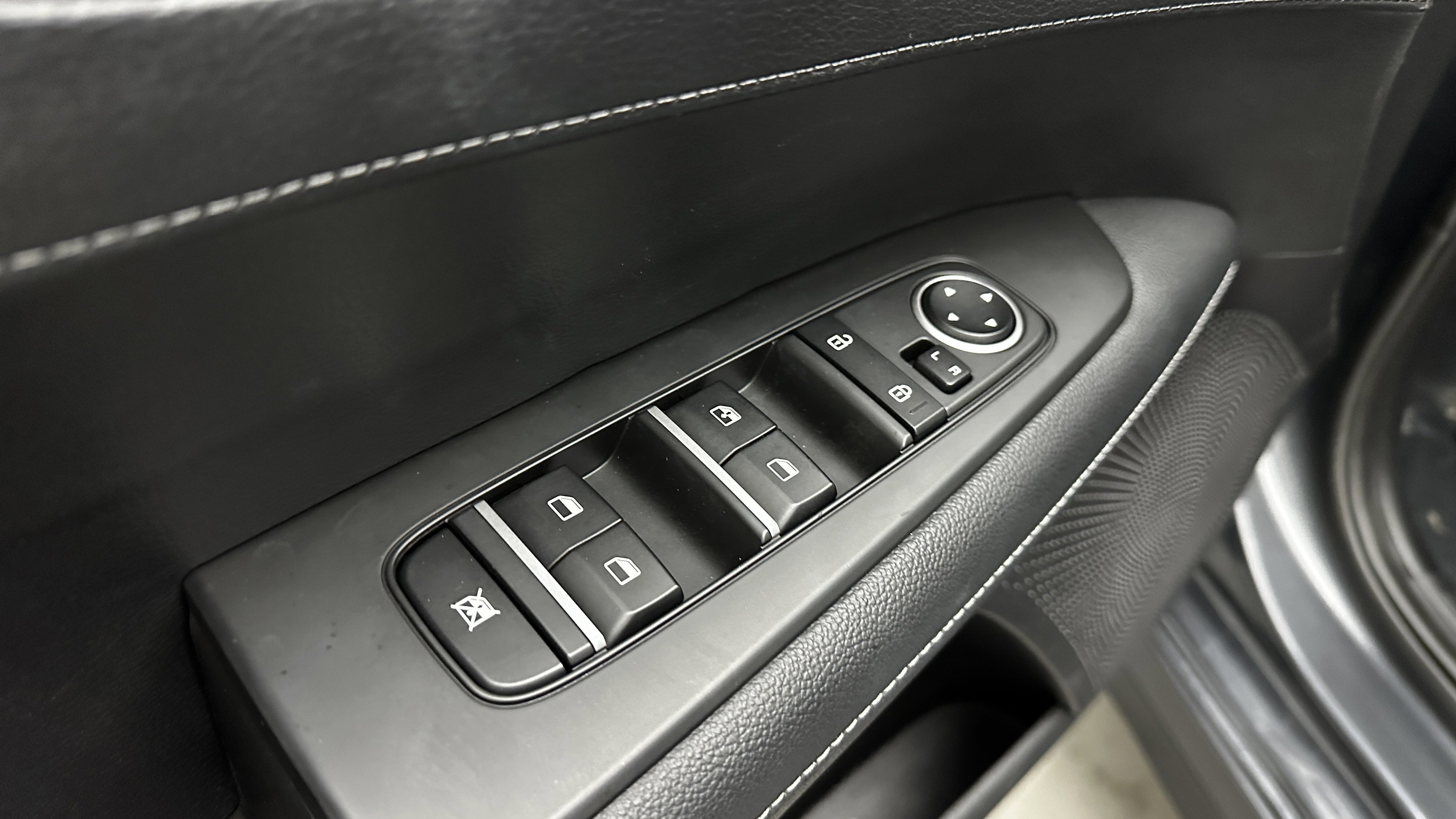 Used 2023 Kia Forte GT-Line w/ GT-Line Technology Package image 12