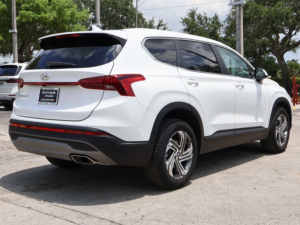 Used 2023 Hyundai Santa Fe SE FWD image 9