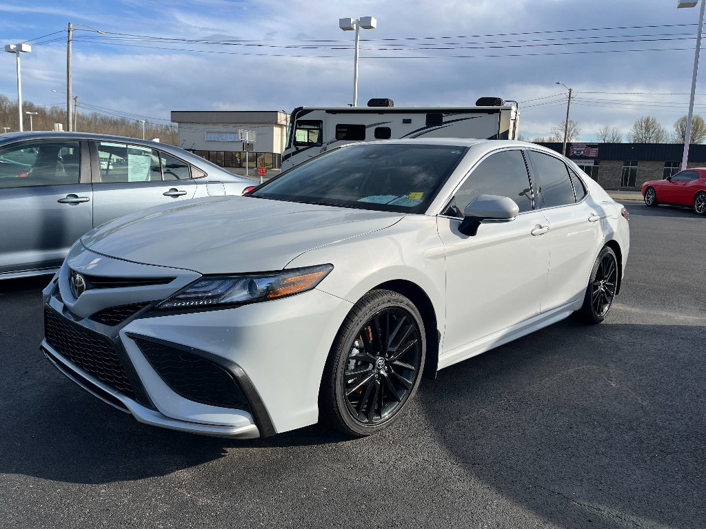 Used 2024 Toyota Camry XSE w/ Cold Weather Package image 41