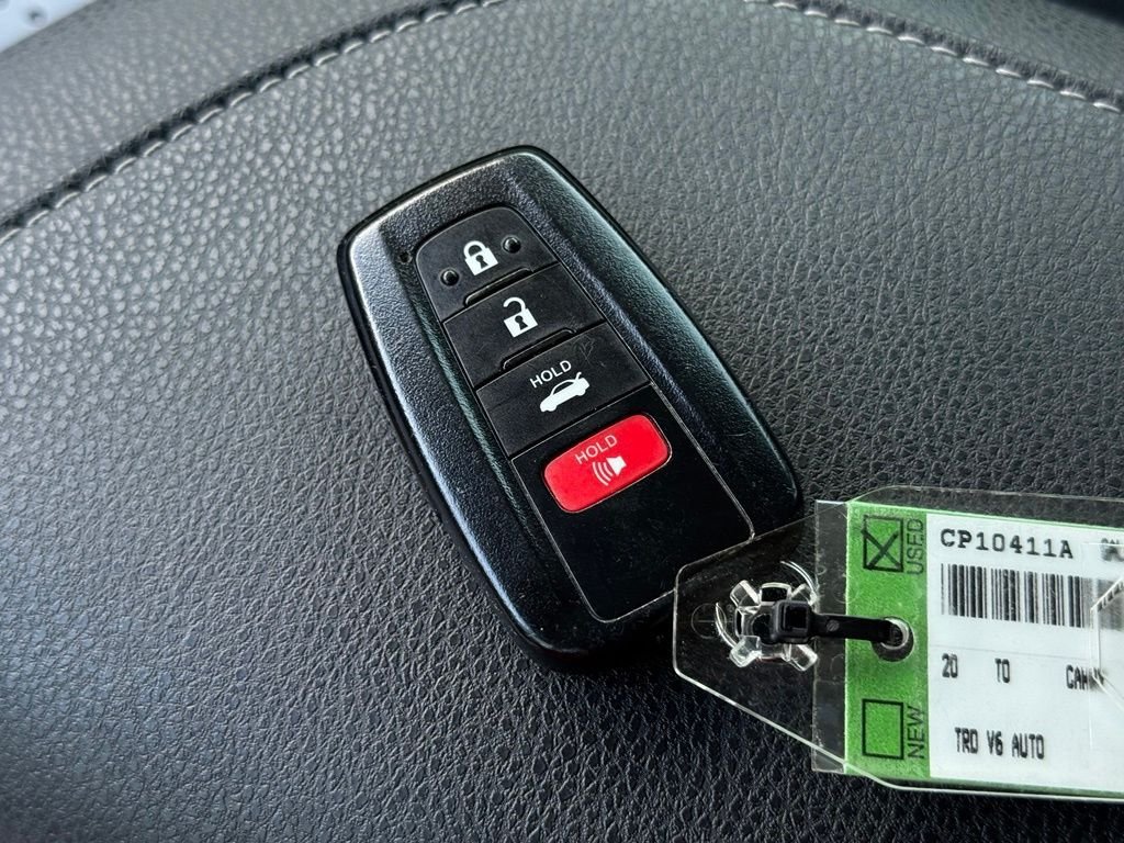Used 2020 Toyota Camry XSE FWD image 42