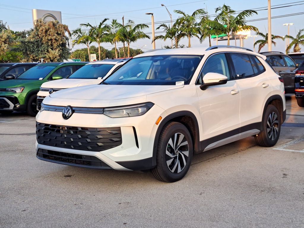 New 2026 Volkswagen Tiguan S FWD image 3