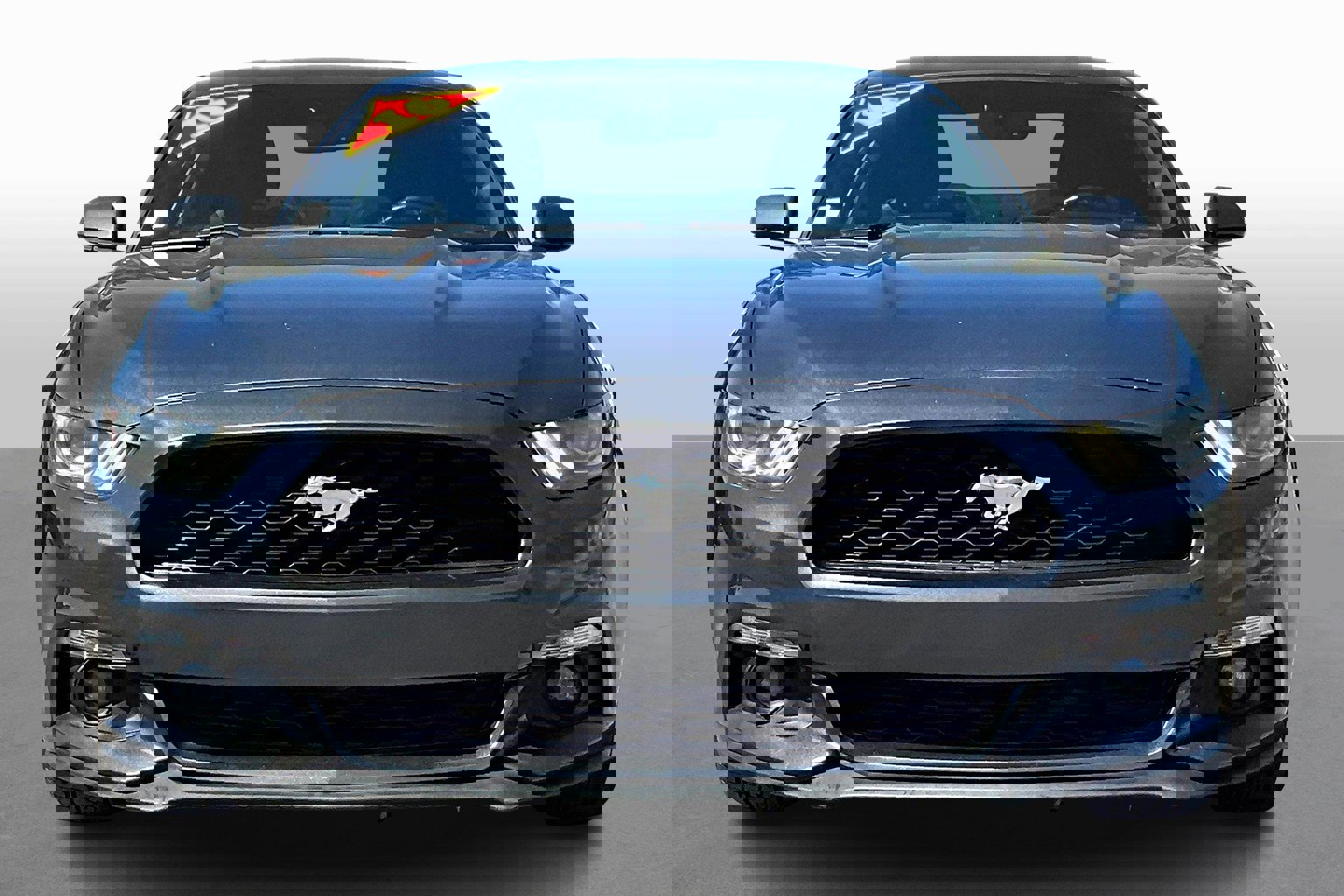 Used 2016 Ford Mustang EcoBoost image 3