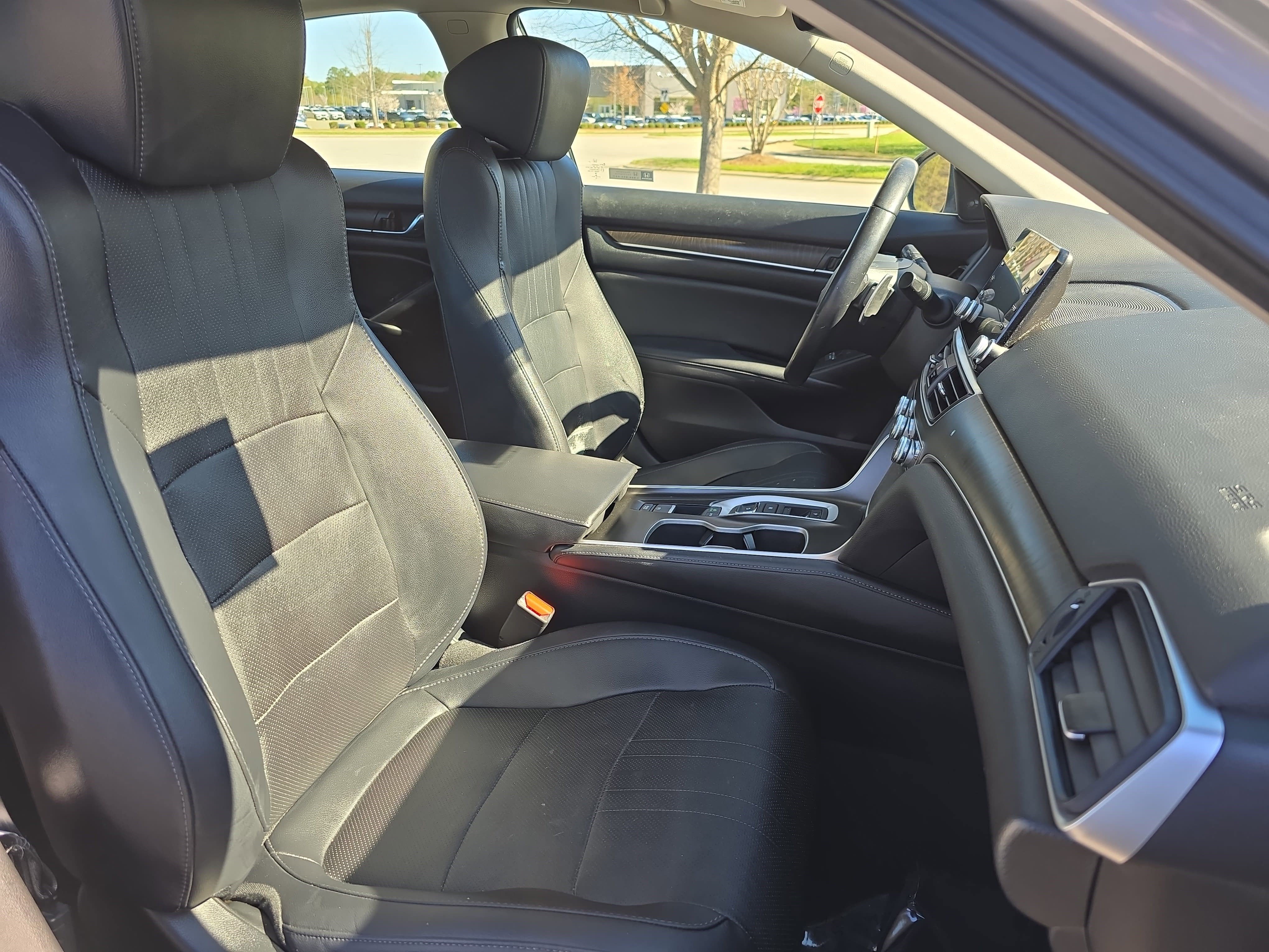 Certified 2020 Honda Accord Touring image 10
