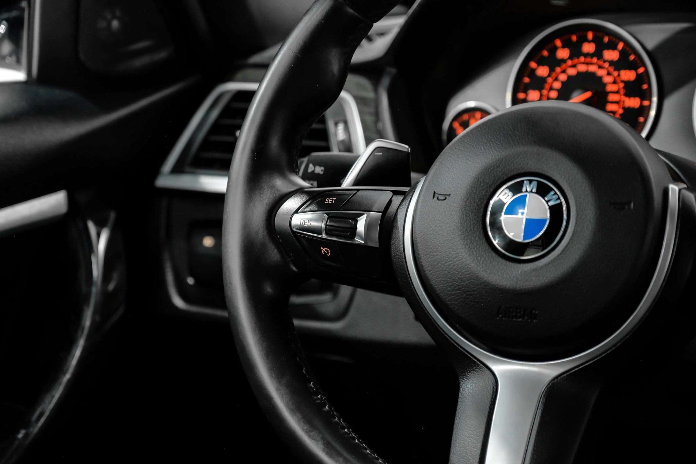 Used 2017 BMW 340i Sedan RWD image 23