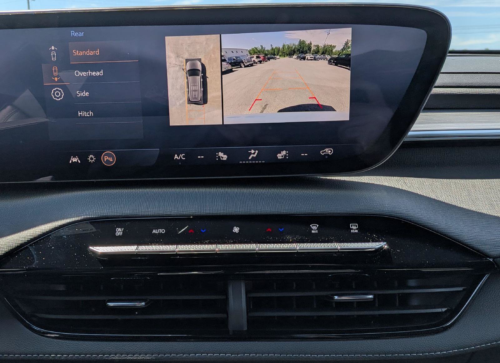 New 2026 Buick Enclave Preferred AWD/4WD image 16