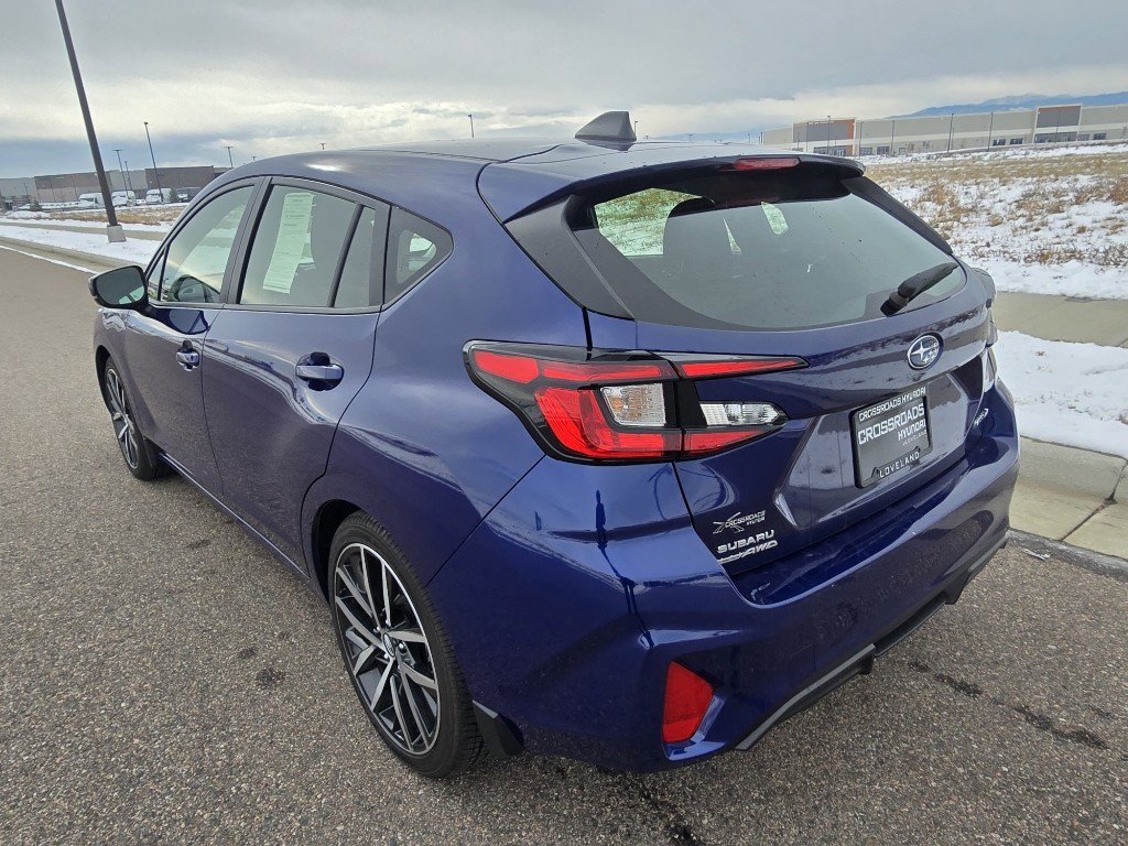 Used 2025 Subaru Impreza 2.0i Sport image 3