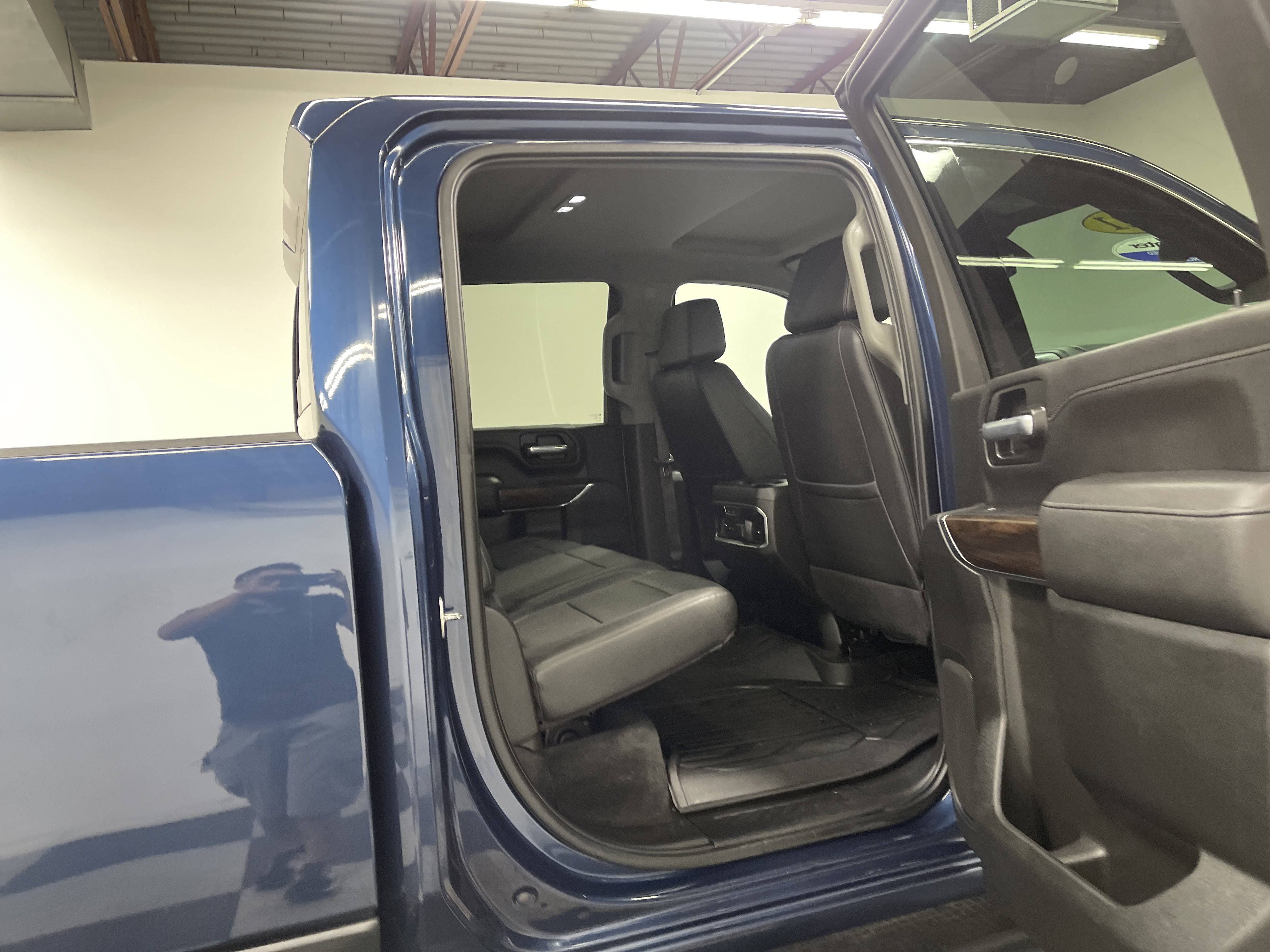 Used 2021 GMC Sierra 3500 SLT image 19