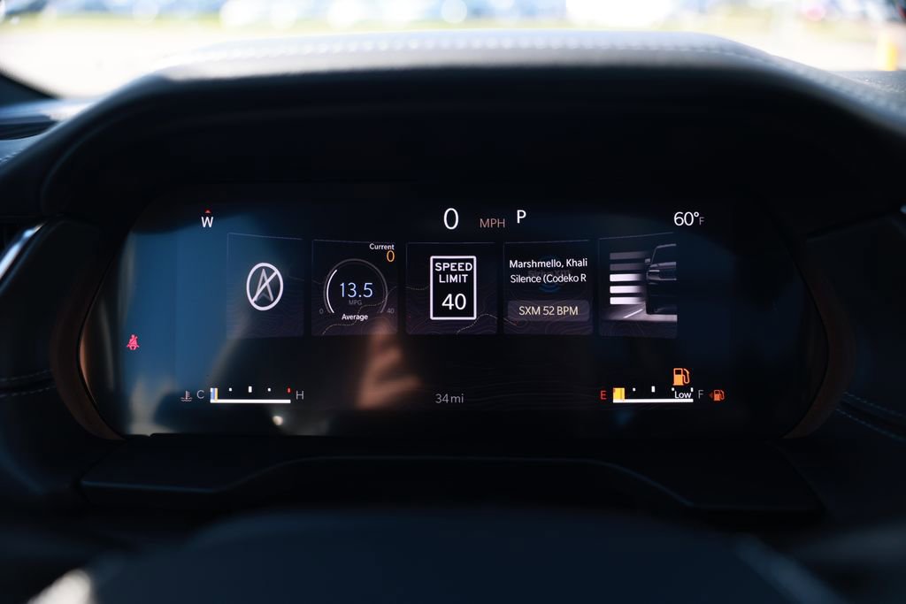 New 2025 Jeep Grand Cherokee L Overland w/ Rear Seat Video Group I image 16