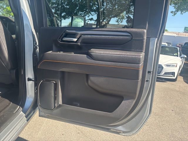 Used 2025 GMC Sierra 2500 AT4 AWD/4WD image 32