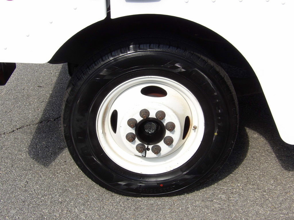 Used 2014 Ford E-350 and Econoline 350 Super Duty w/ A/C Prep Package RWD image 35