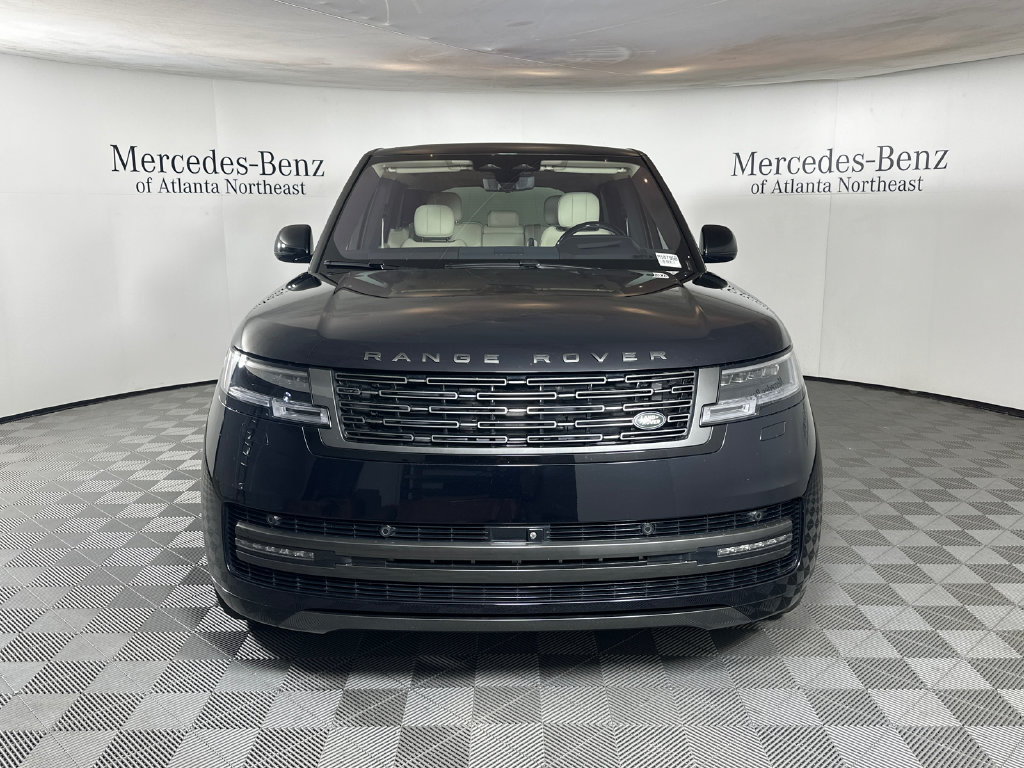 Used 2023 Land Rover Range Rover SE AWD/4WD image 2