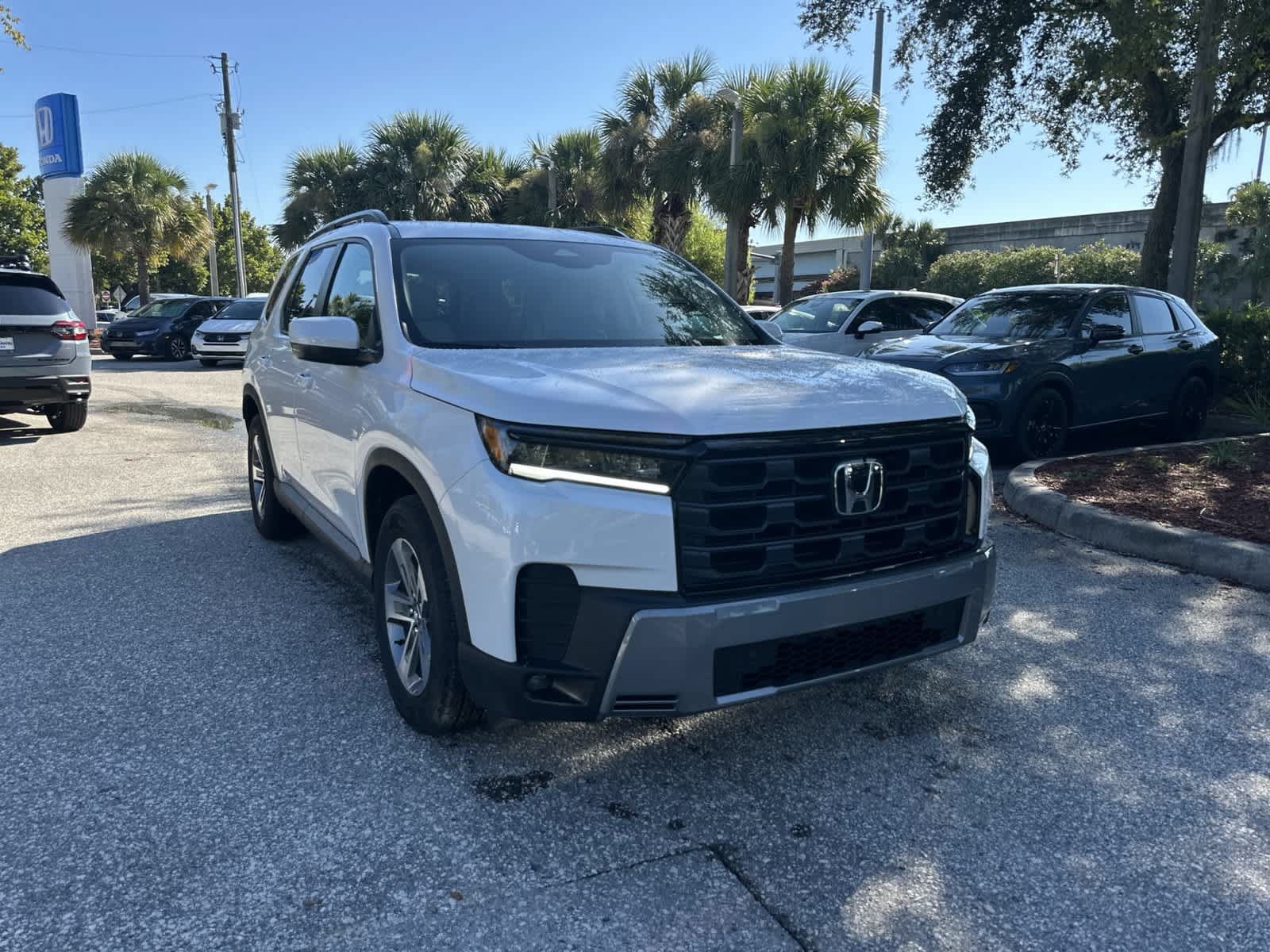 New 2026 Honda Pilot EX-L image 8