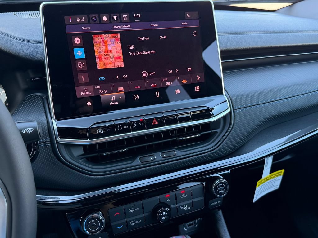 New 2026 Jeep Compass Latitude AWD/4WD image 14