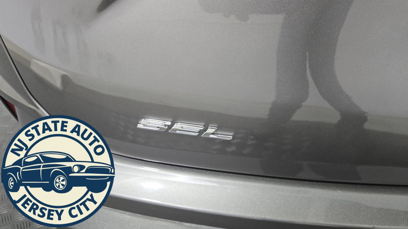 Used 2024 Ford Edge SEL image 24