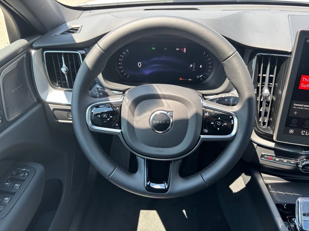 New 2026 Volvo XC60 B5 Ultra w/ Climate Package AWD/4WD image 11