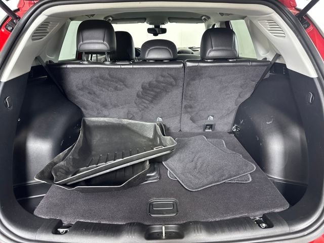 Used 2019 Jeep Compass Latitude image 26