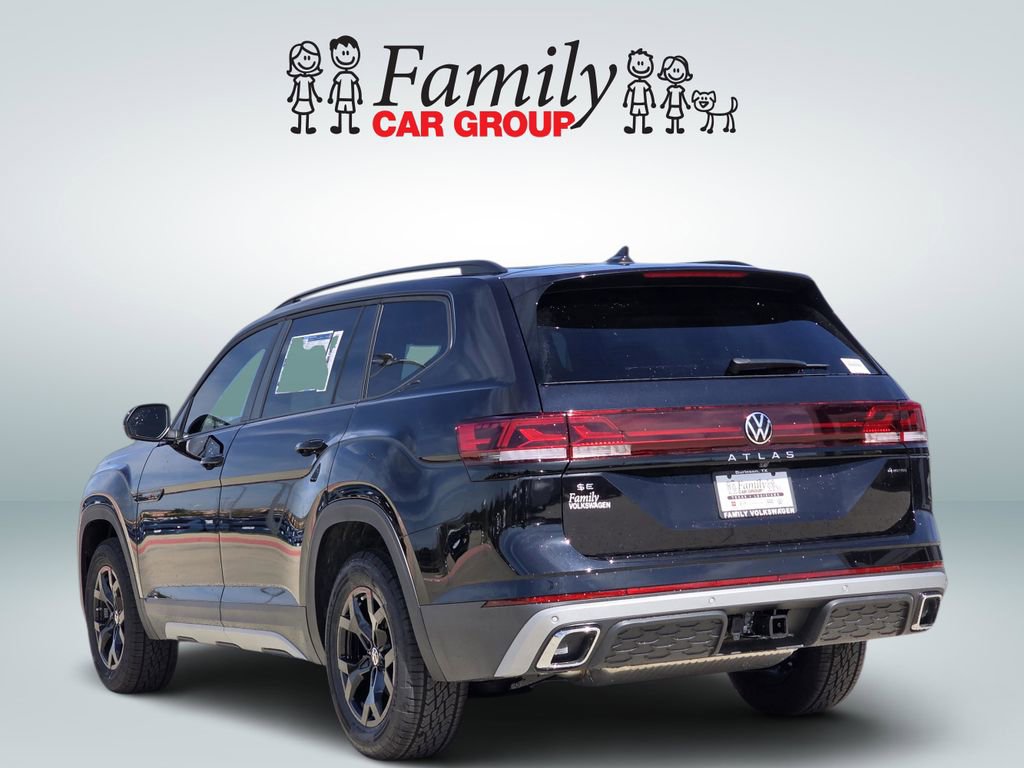 New 2026 Volkswagen Atlas Peak Edition AWD/4WD image 3