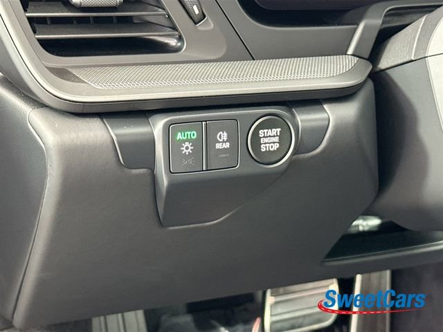 Used 2026 Porsche 911 Carrera RWD image 20