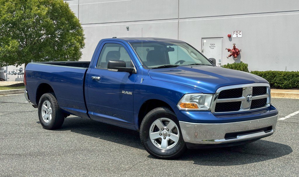 Used 2010 Dodge Ram 1500 Truck SLT w/ Luxury Group AWD/4WD image 7