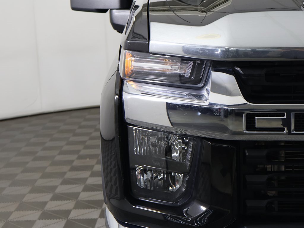 Used 2023 Chevrolet Silverado 3500 LT w/ Convenience Package image 12