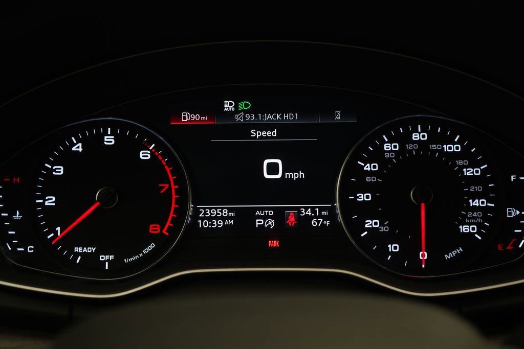 Used 2023 Audi Q5 2.0T Premium w/ Convenience Package AWD/4WD image 10
