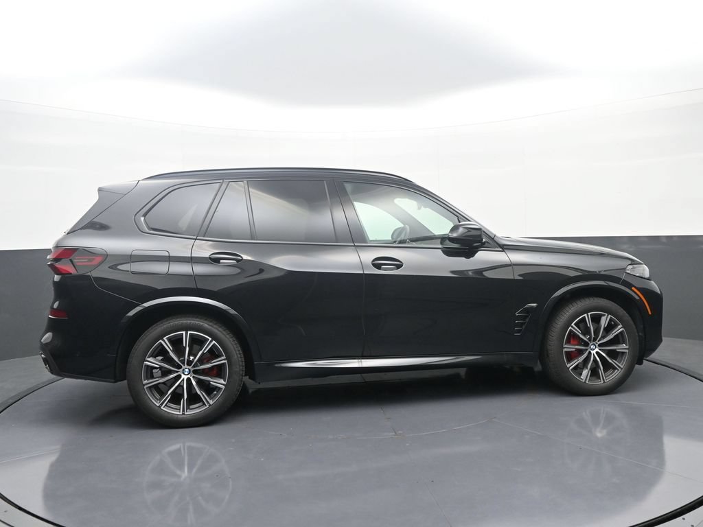 New 2026 BMW X5 sDrive40i w/ M Sport Package RWD image 8
