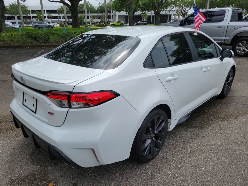 Used 2024 Toyota Corolla SE image 5