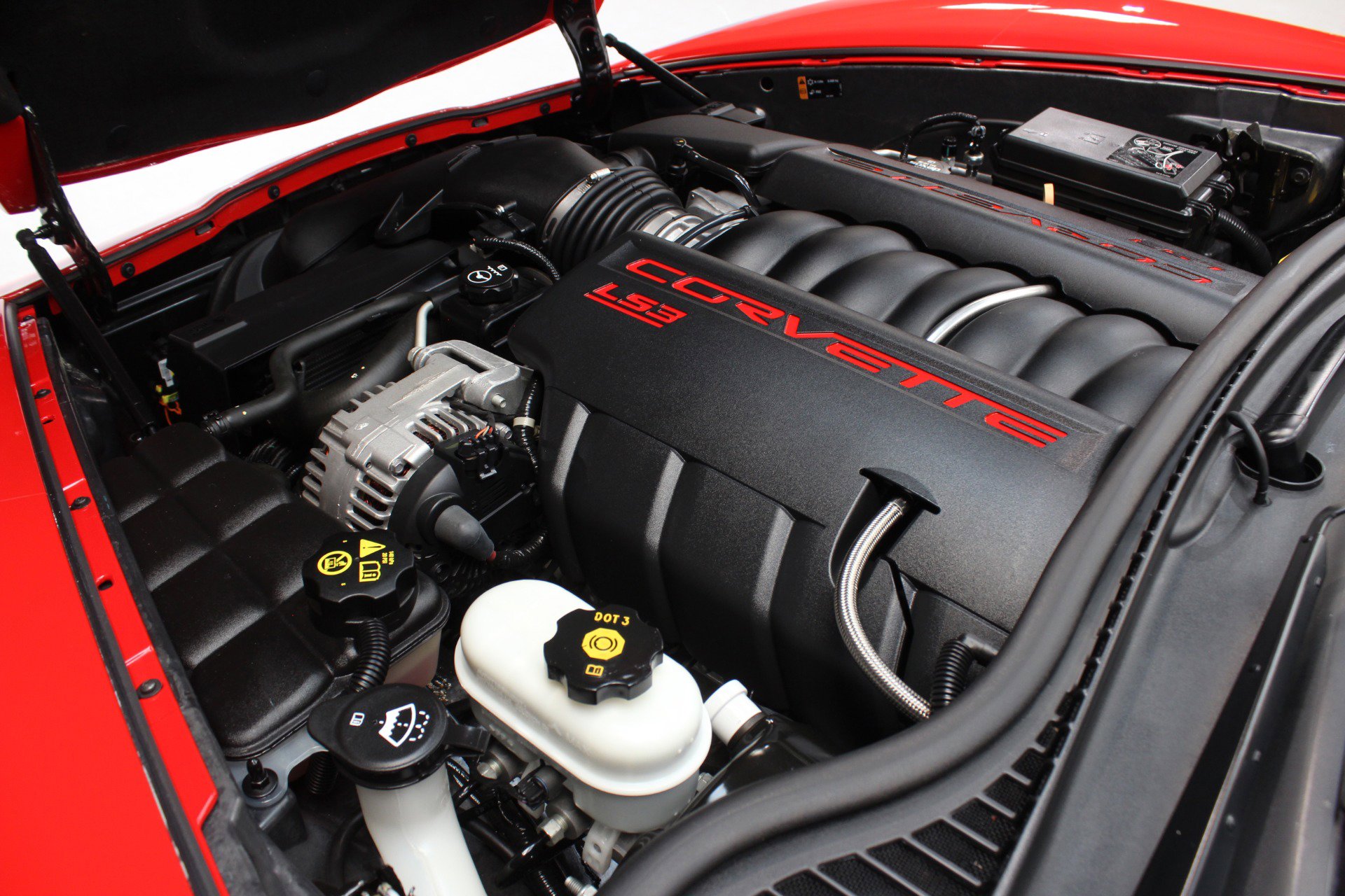 Used 2013 Chevrolet Corvette Grand Sport w/ 2LT Preferred Equipment Group image 31