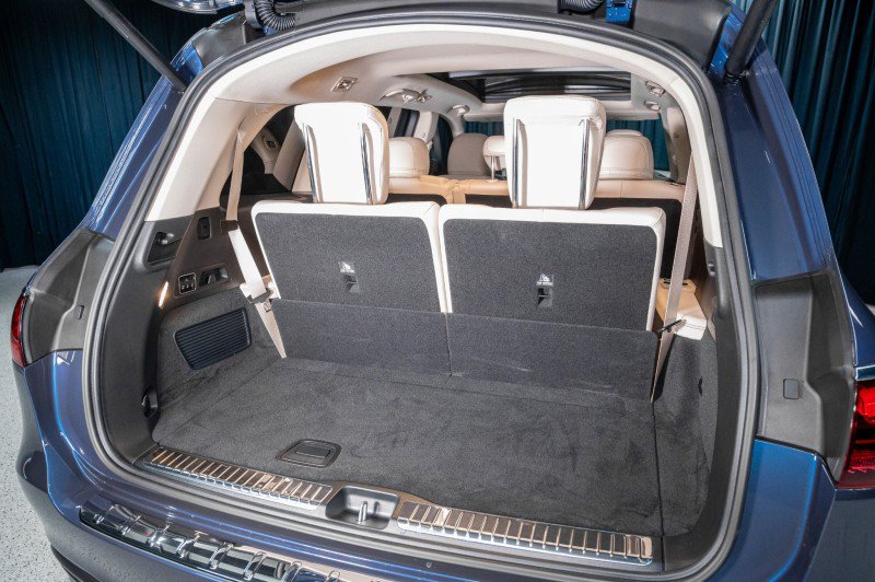 New 2026 Mercedes-Benz GLS 580 4MATIC image 6