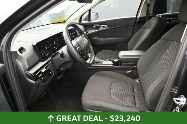 Used 2026 Kia Sportage LX FWD image 15